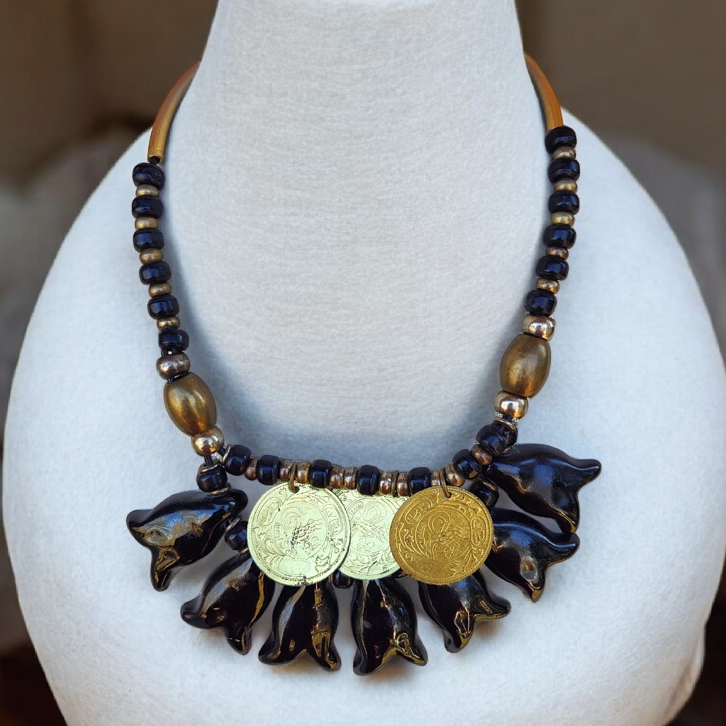 Unusual Antique Onyx And Brass Coin Tribal Necklace 100$